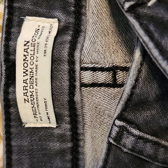 Zara Premium Denim Collection Jeans Distressed, 5 Pocket - Picture 9 of 9